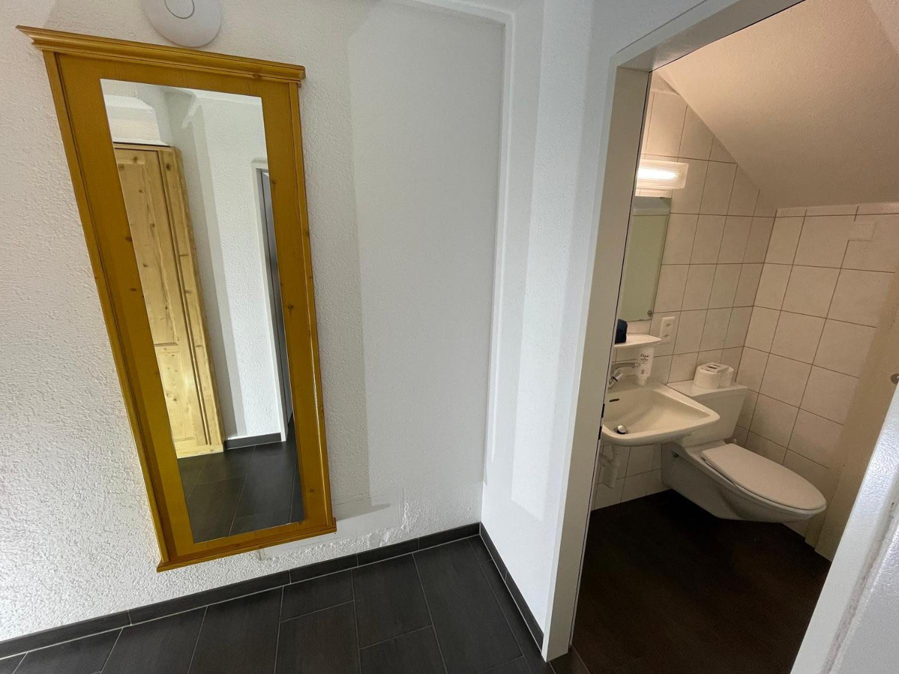 Catrina Hotel Disentis Pokój zdjęcie