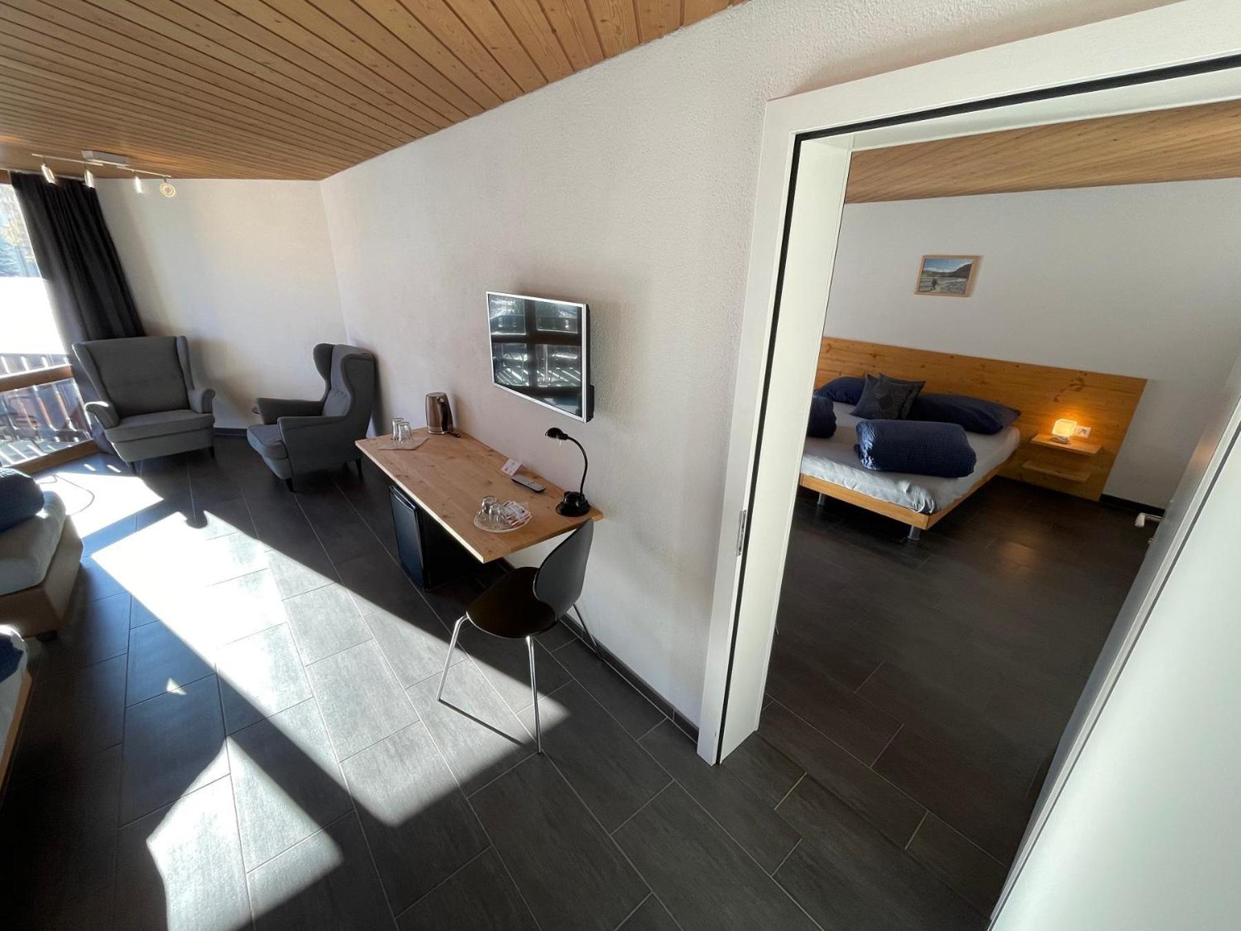 Catrina Hotel Disentis Pokój zdjęcie