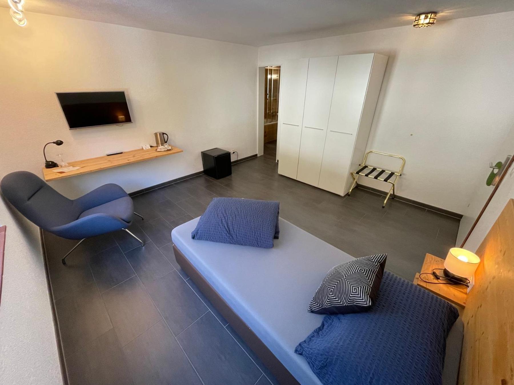 Catrina Hotel Disentis Pokój zdjęcie