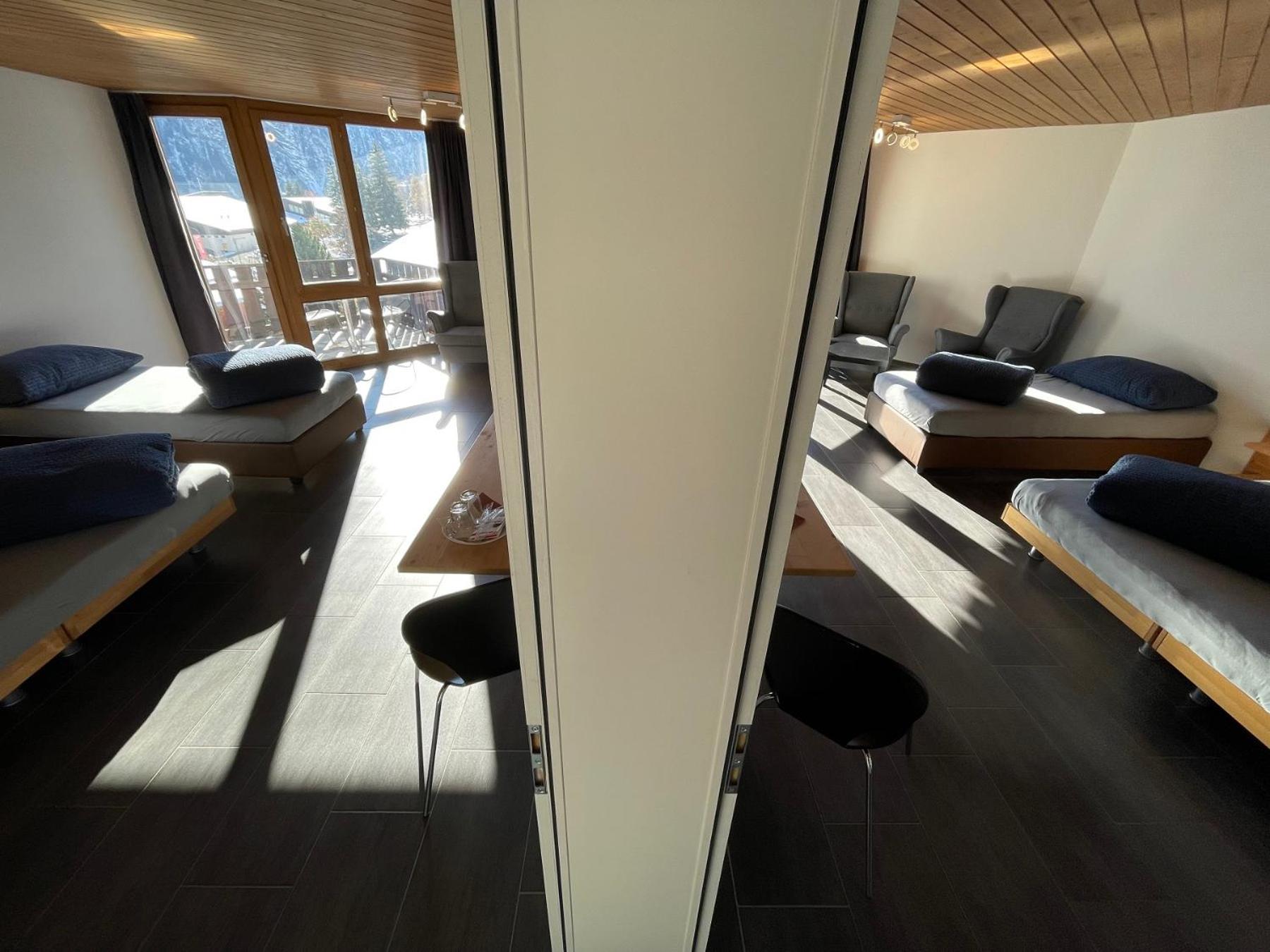 Catrina Hotel Disentis Pokój zdjęcie