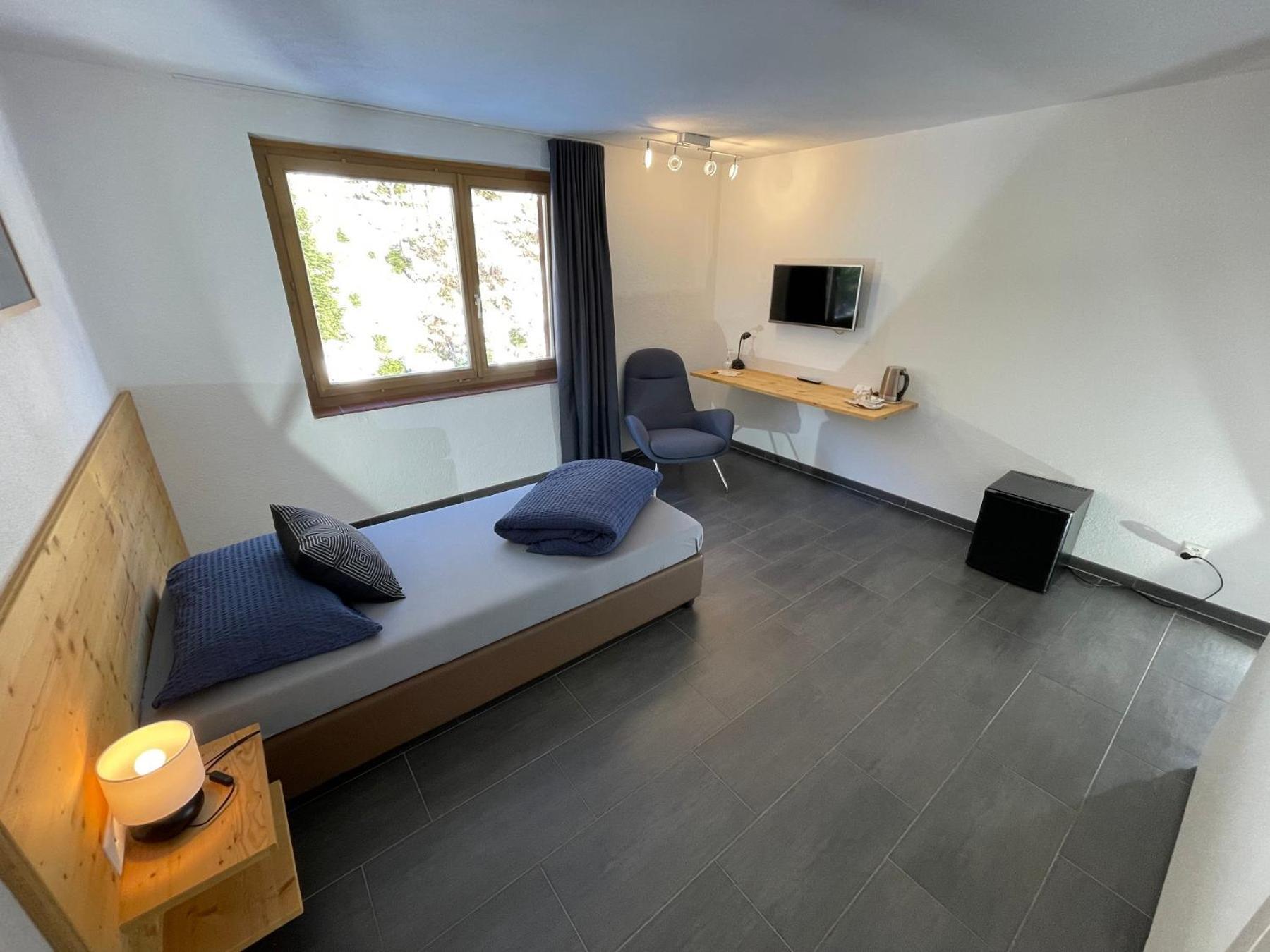 Catrina Hotel Disentis Pokój zdjęcie